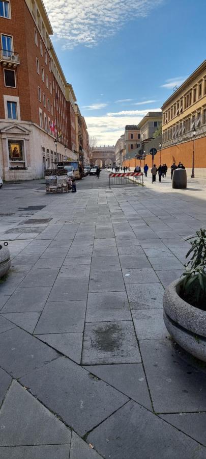 Maison D'Aquino Rome Bagian luar foto